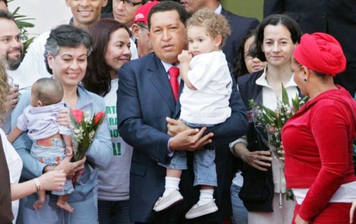 Уго Чавес и народ